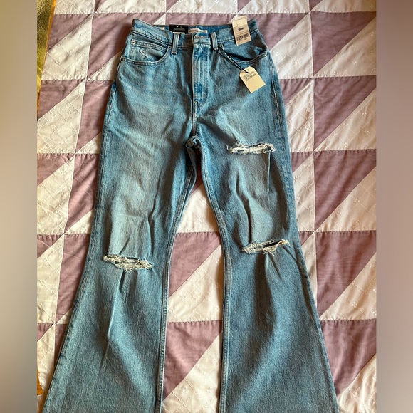 High rise 70’s Levi flare SOLD - Picture 3 of 6